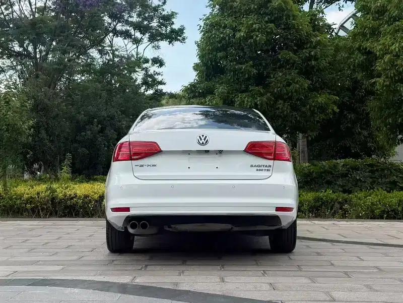 2018 Volkswagen Sagitar 280TSI DSG Luxury — миниатюра 4