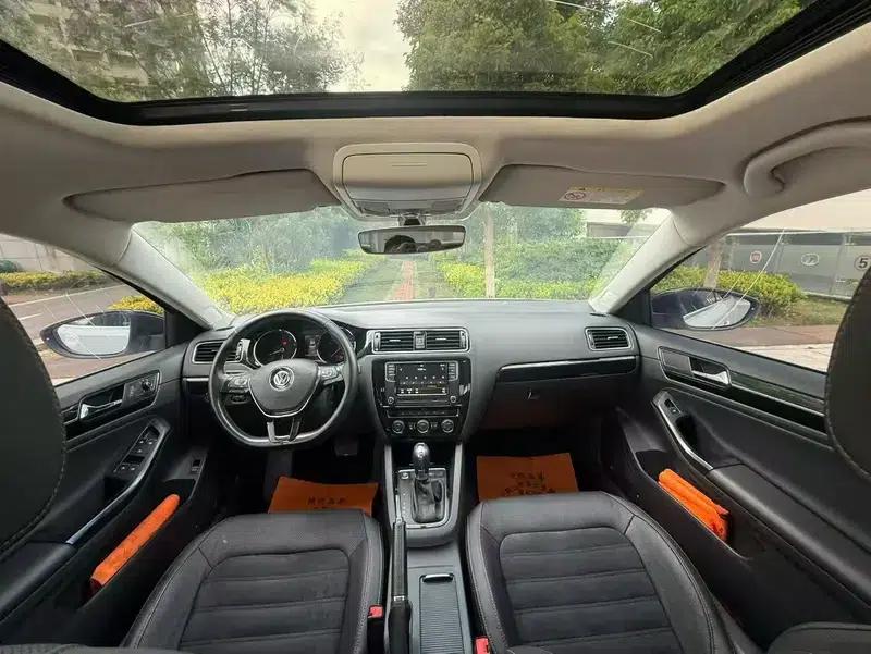 2018 Volkswagen Sagitar 280TSI DSG Luxury — миниатюра 7