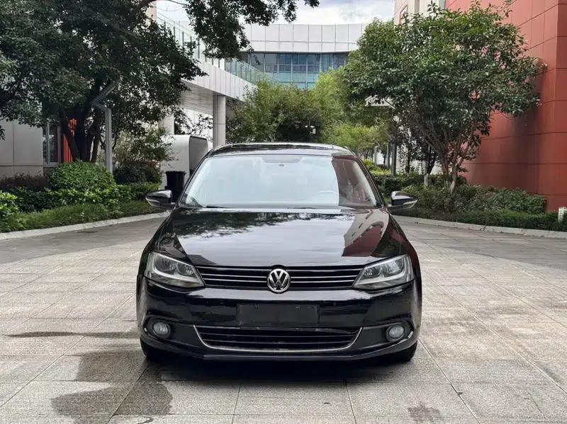 2012 Volkswagen Sagitar 1.4TSI Automatic Luxury — миниатюра 2