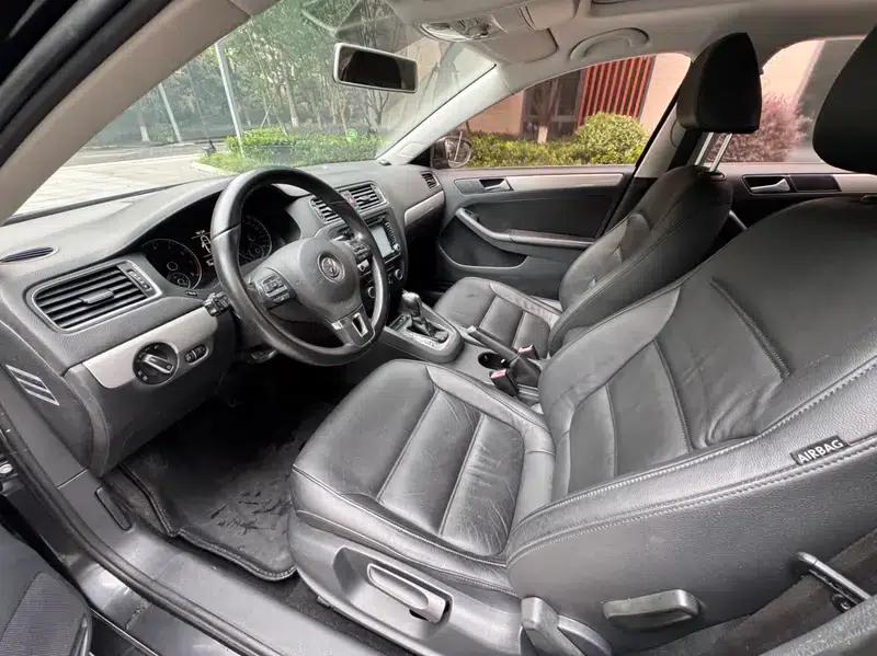 2012 Volkswagen Sagitar 1.4TSI Automatic Luxury — миниатюра 8