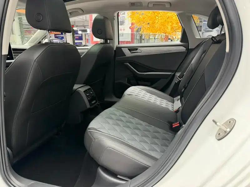 2023 Volkswagen Sagitar 280TSI DSG Super Edition — миниатюра 16