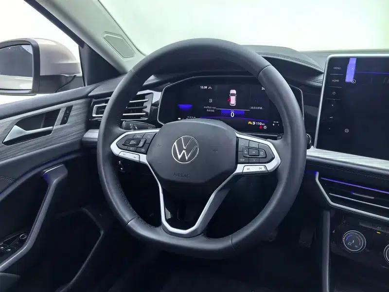 2023 Volkswagen Sagitar 300TSI DSG Super Edition — миниатюра 16