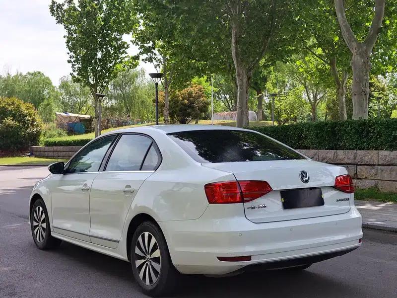 2018 Volkswagen Sagitar 1.6L Automatic Comfort Model — миниатюра 5