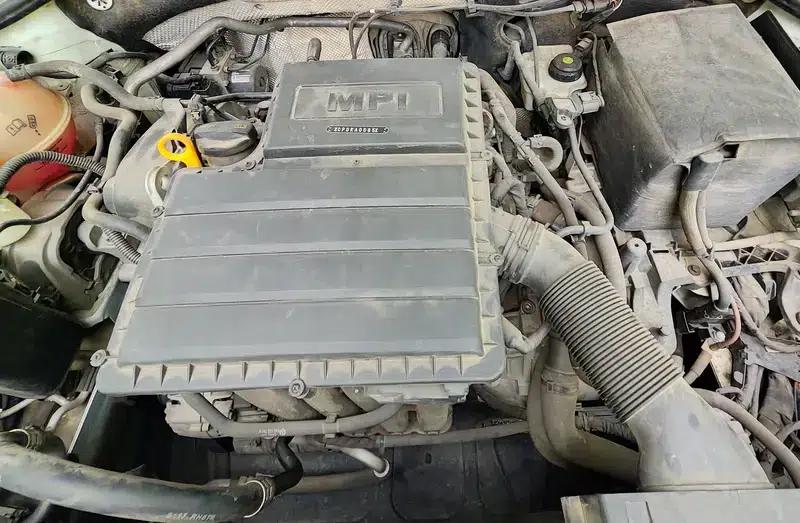 2018 Volkswagen Sagitar 1.6L Automatic Comfort Model — миниатюра 9