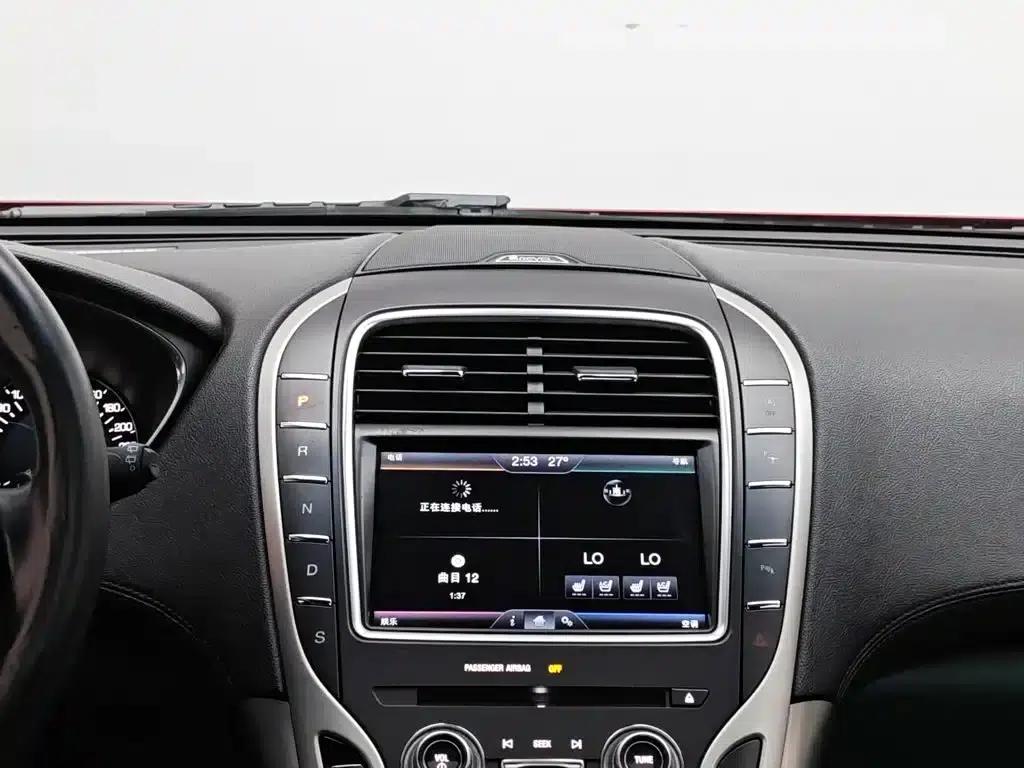 Lincoln MKX 2015 2.0T AWD Premium Edition — миниатюра 12