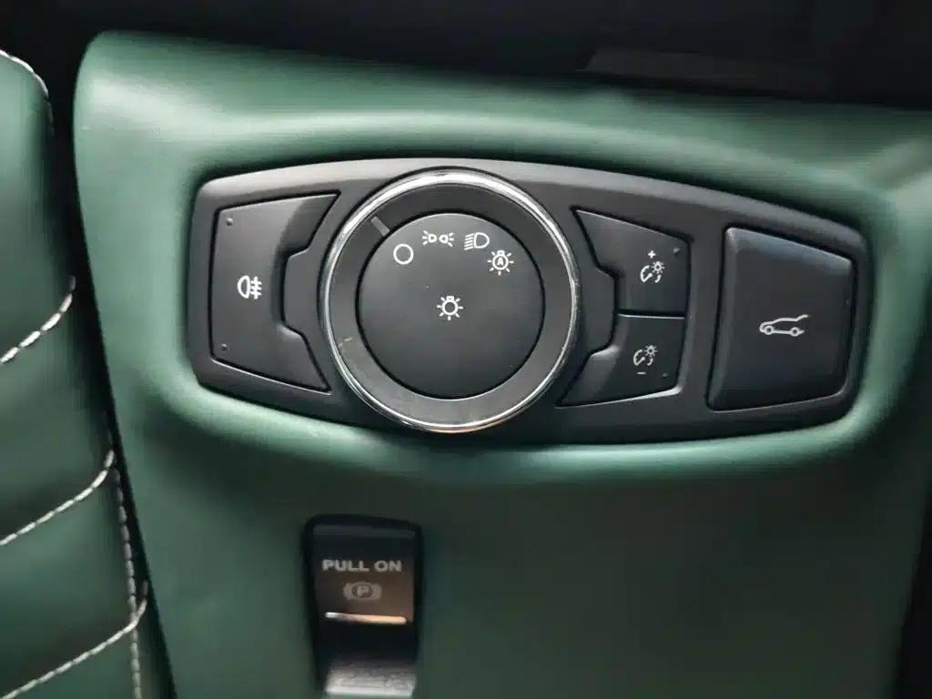 Lincoln MKX 2015 2.0T AWD Premium Edition — миниатюра 21