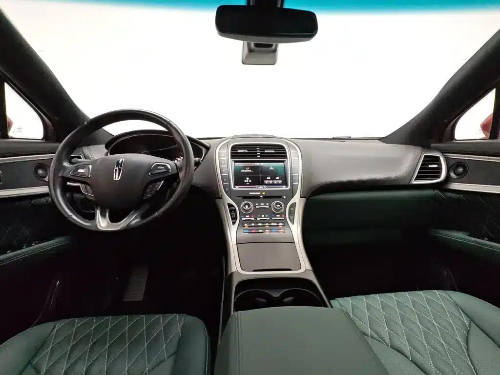 Lincoln MKX 2015 2.0T AWD Premium Edition — миниатюра 5
