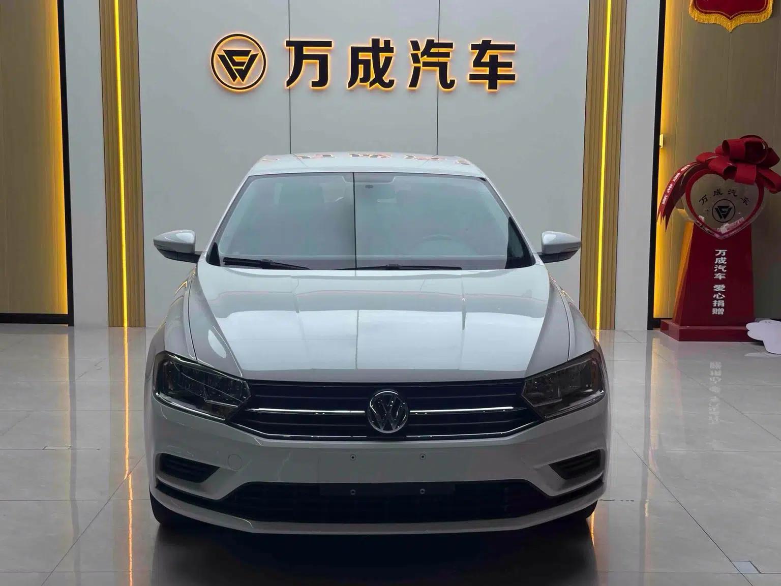 2019 Volkswagen Bora Legend 1.5L Manual Fashion Model (China VI Emission Standard) — миниатюра 4