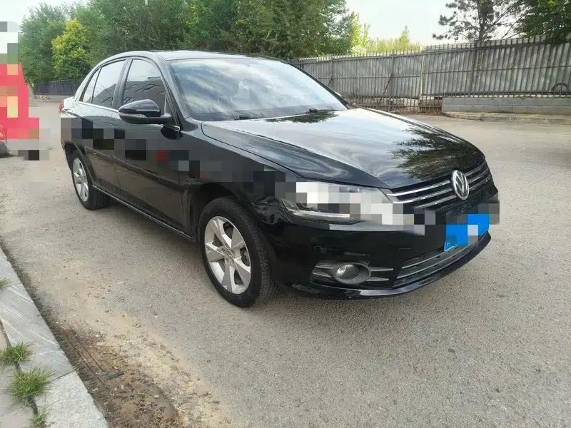2013 Volkswagen Bora 1.6L Manual Comfort Model — миниатюра 3