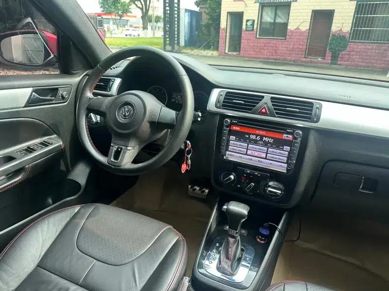 2011 Volkswagen Bora 1.4T AT Sportline — миниатюра 10