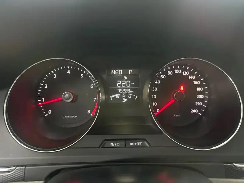 2014 Volkswagen Bora 1.6L Automatic Fashion Edition — миниатюра 15