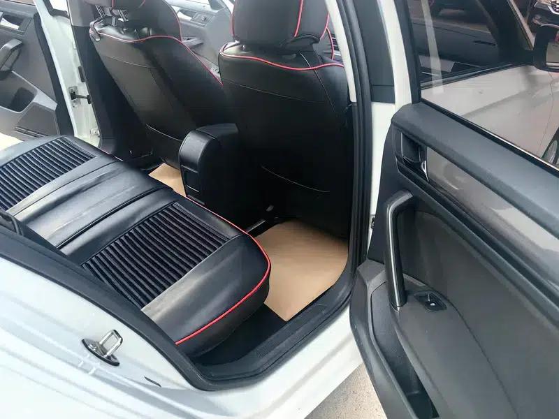 2018 Volkswagen Bora 1.5L Manual Fashion Edition — миниатюра 9