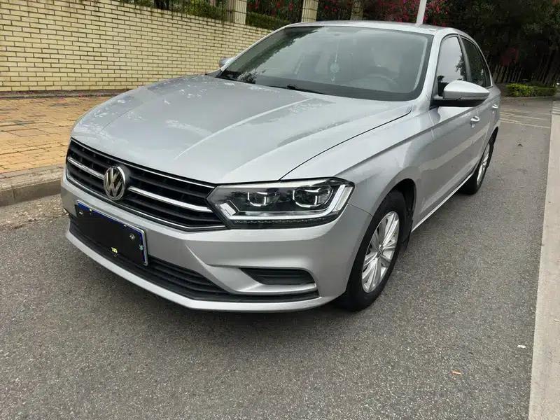 2016 Volkswagen Bora 1.6L Manual Fashion Edition — миниатюра 1