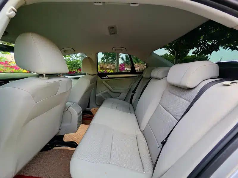 2016 Volkswagen Bora 1.6L Manual Fashion Edition — миниатюра 18
