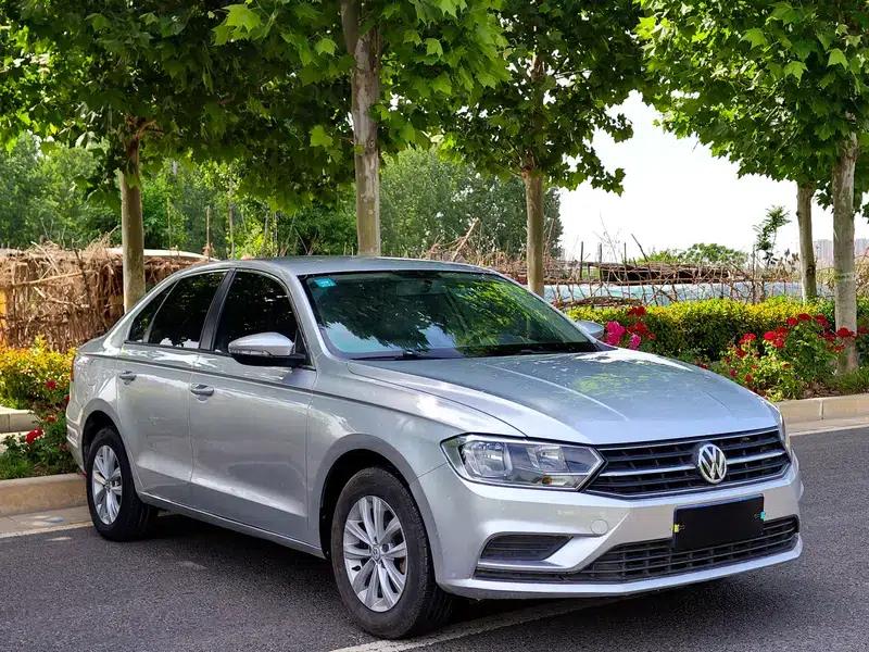 2016 Volkswagen Bora 1.6L Manual Fashion Edition — миниатюра 3