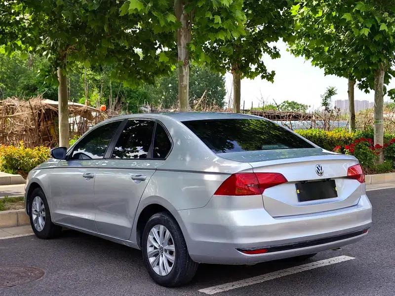 2016 Volkswagen Bora 1.6L Manual Fashion Edition — миниатюра 5