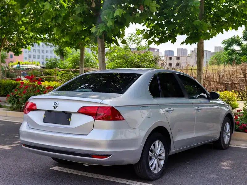 2016 Volkswagen Bora 1.6L Manual Fashion Edition — миниатюра 7