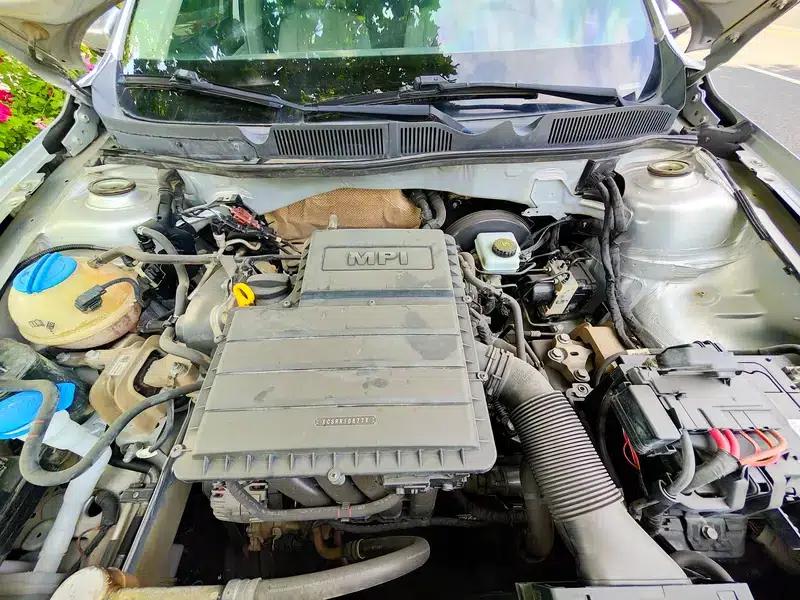 2016 Volkswagen Bora 1.6L Manual Fashion Edition — миниатюра 10
