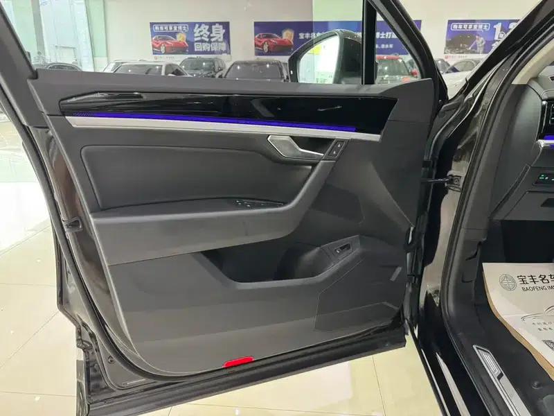 Touareg 2019 2.0TSI R-Line Edition (China VI Emission Standard) — миниатюра 8