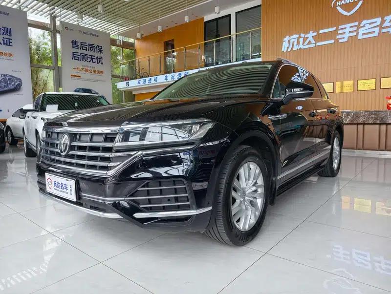 Touareg 2019 2.0TSI R-Line Edition (China VI Emission Standard) — миниатюра 1