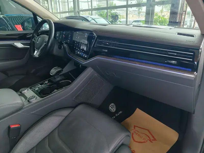 Touareg 2019 2.0TSI R-Line Edition (China VI Emission Standard) — миниатюра 14