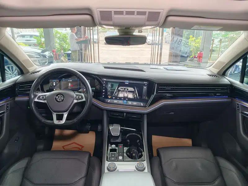 Touareg 2019 2.0TSI R-Line Edition (China VI Emission Standard) — миниатюра 10