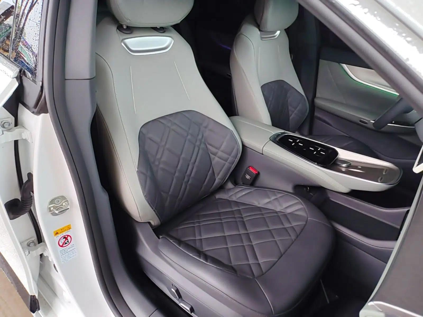 CHANGAN NEVO A07 2024 All-Electric "Real Bargain" Version 515 Elite Model 58.9 kWh — миниатюра 24