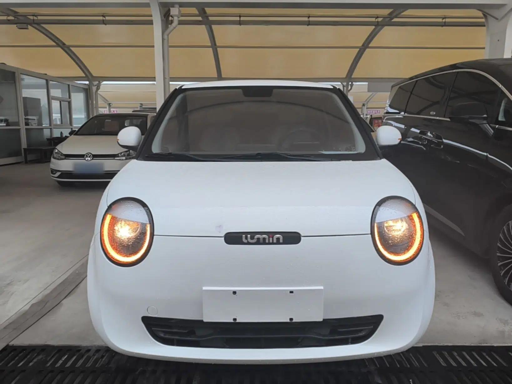 CHANGAN NEVO Lumin 2023 301km Honey Dew Edition — миниатюра 2
