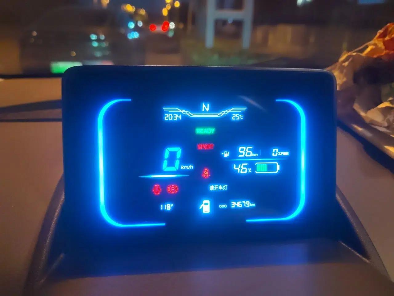 CHANGAN NEVO Lumin 2022 210km Sweet Edition — миниатюра 11