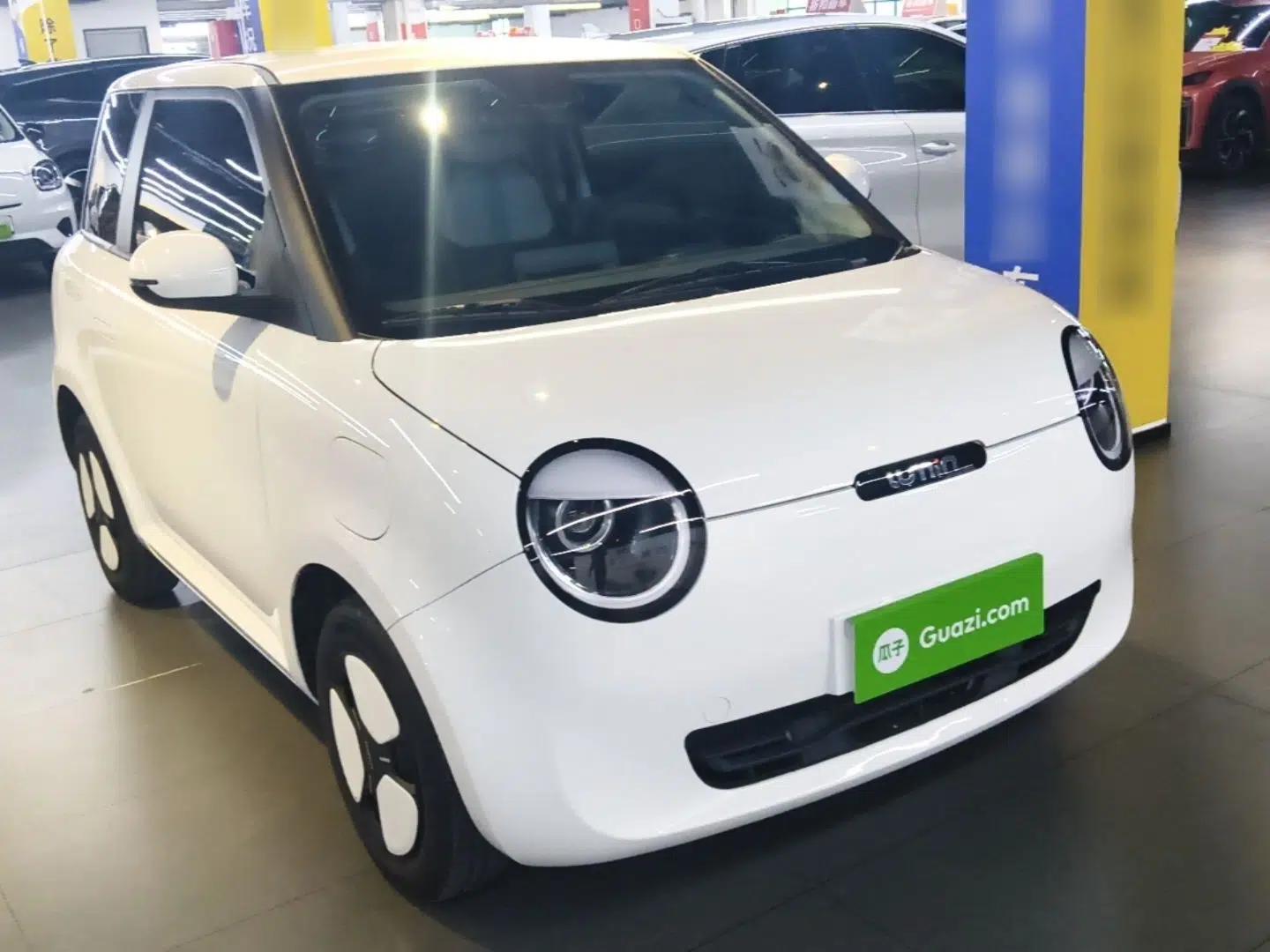 CHANGAN NEVO Lumin 2023 301km Honey Dew Edition — миниатюра 3