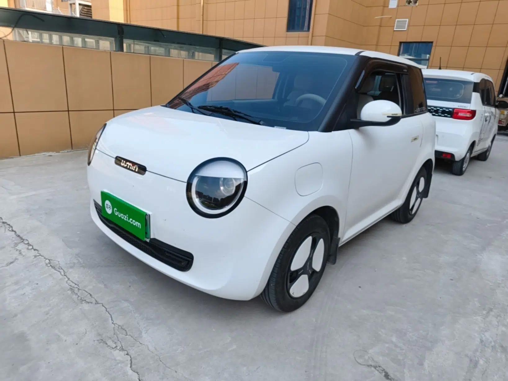 CHANGAN NEVO Lumin 2023 301km Honey Dew Edition — миниатюра 1