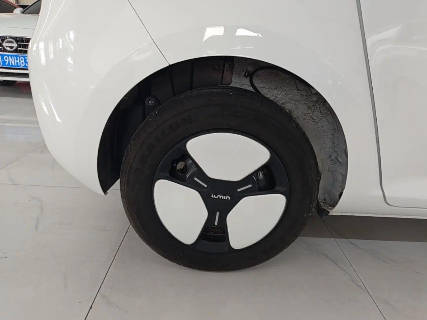 CHANGAN NEVO Lumin 2025 301km Honey Dew Edition — миниатюра 11