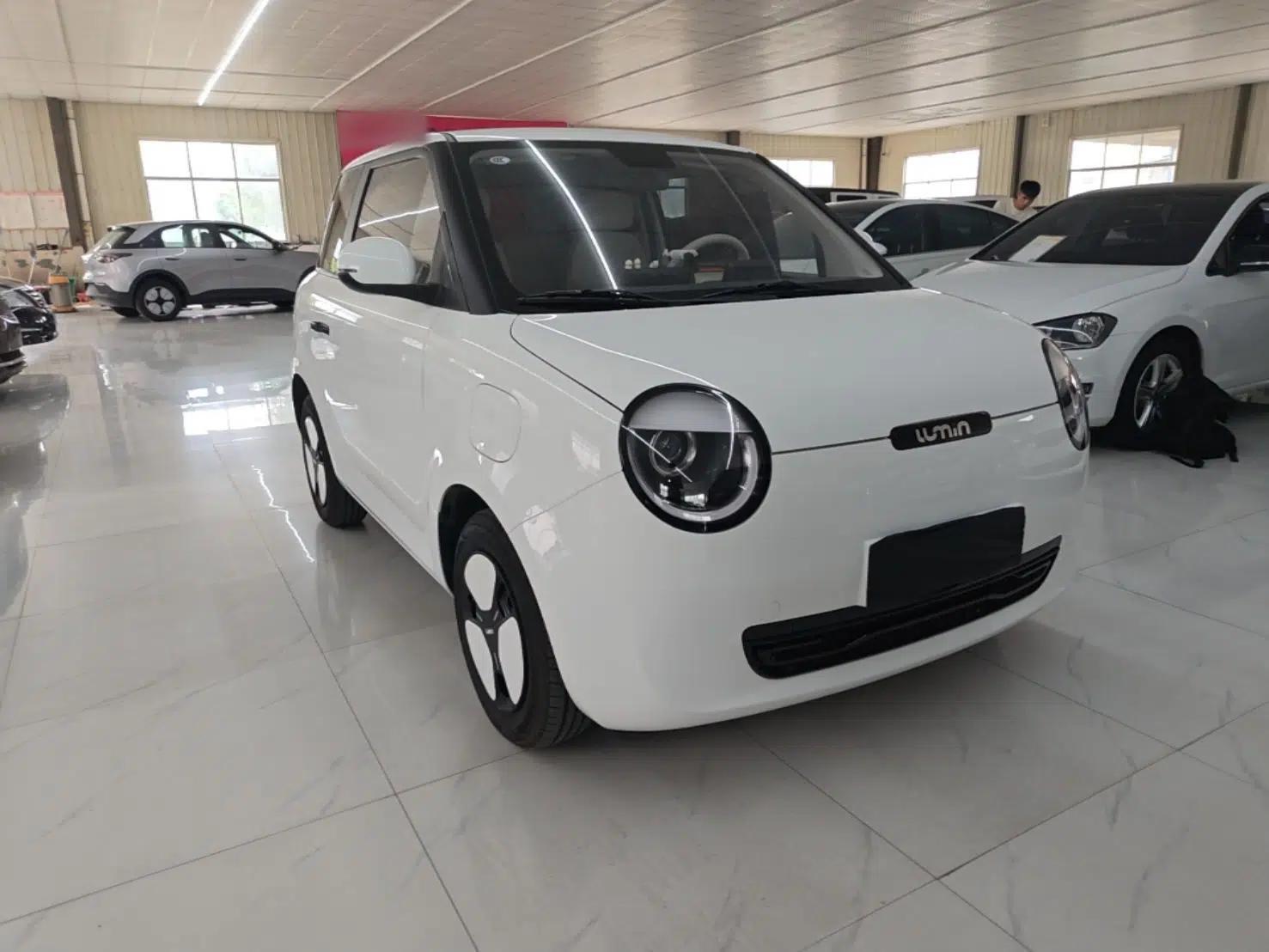 CHANGAN NEVO Lumin 2025 301km Honey Dew Edition — миниатюра 3