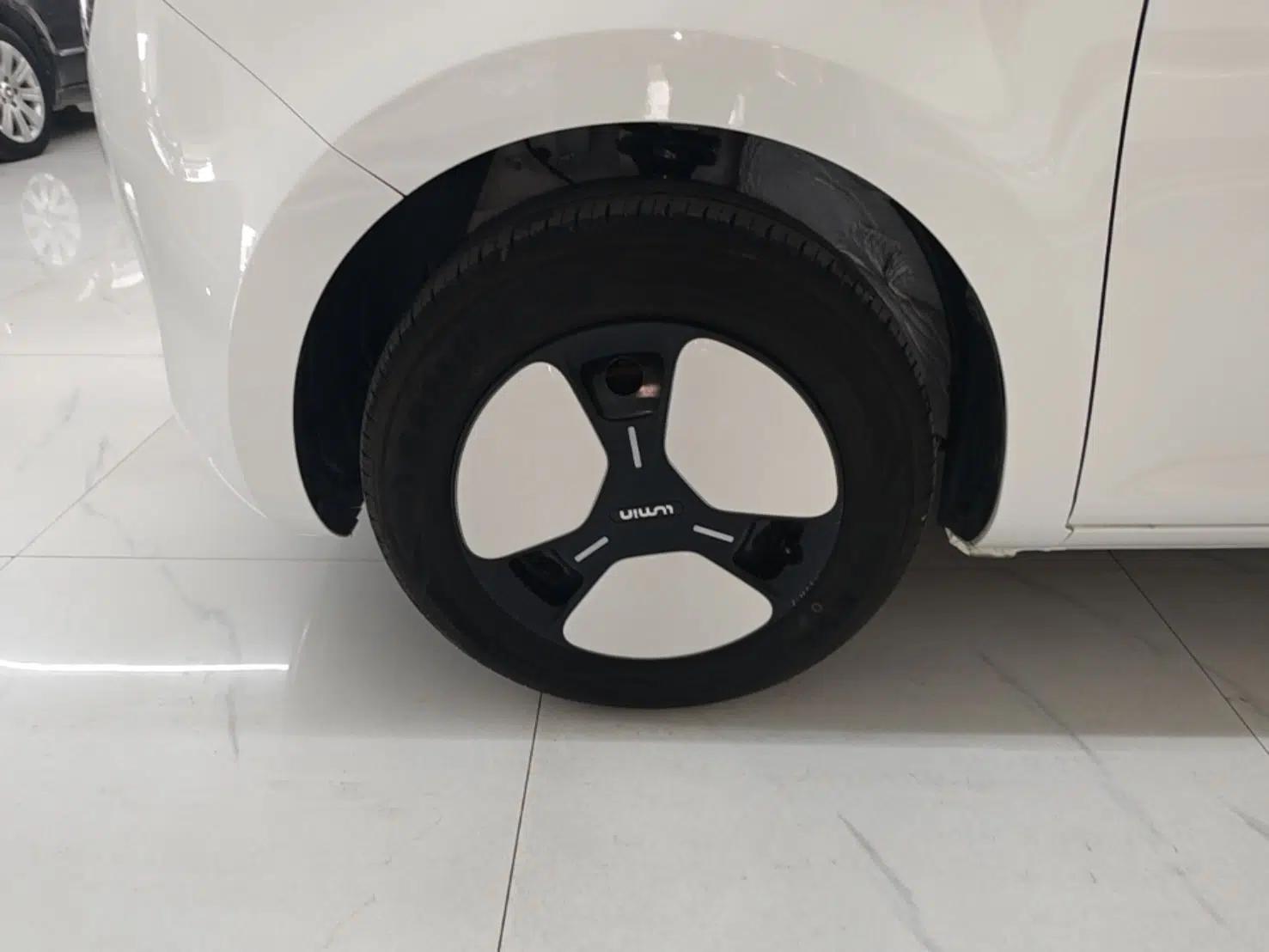 CHANGAN NEVO Lumin 2025 301km Honey Dew Edition — миниатюра 10