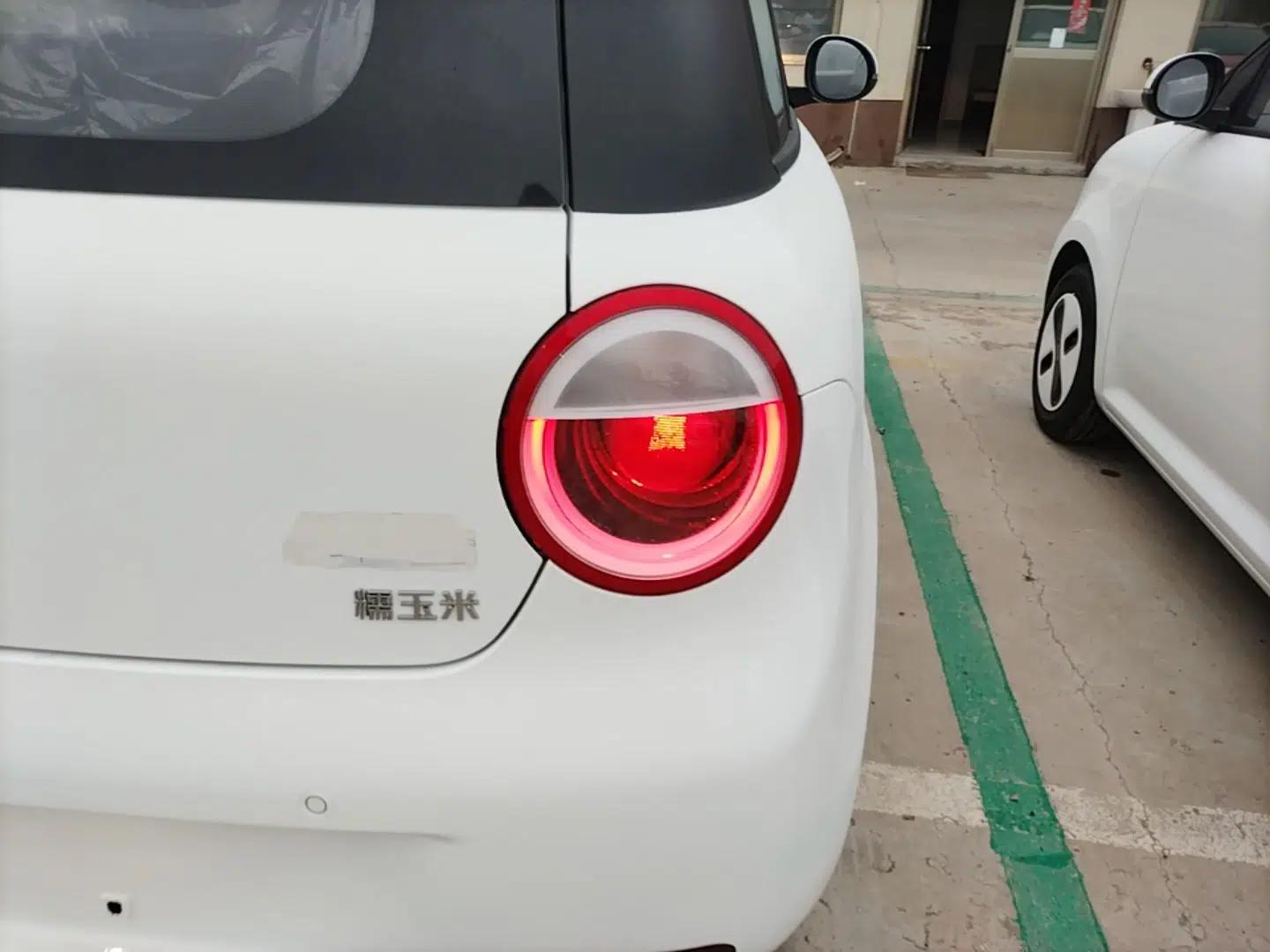 CHANGAN NEVO Lumin 2026 Model Treasure Edition 205km Passionate Beige Ningde — миниатюра 9