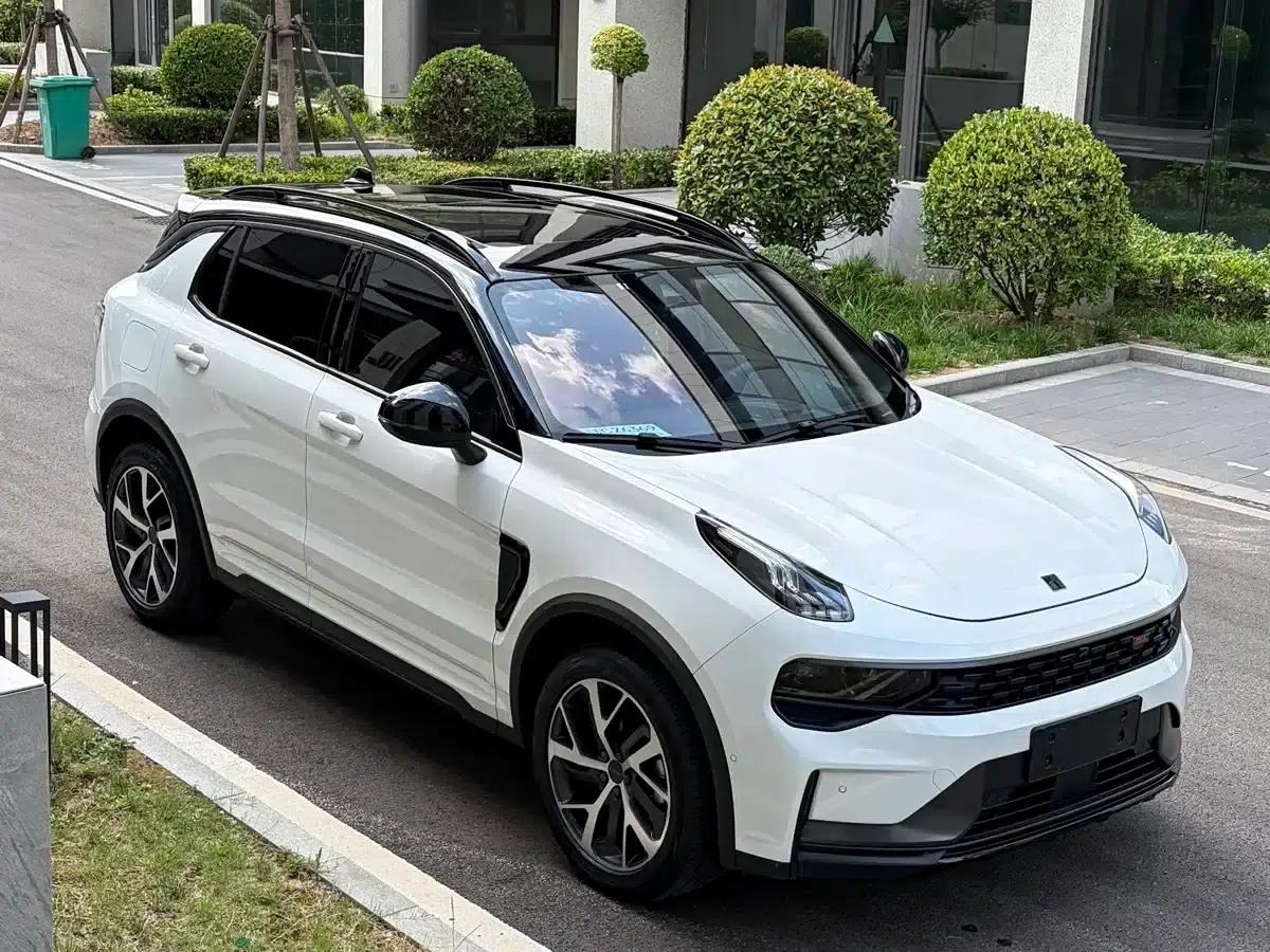 Lynk & Co 01 2021 2.0TD AWD Halo — миниатюра 2