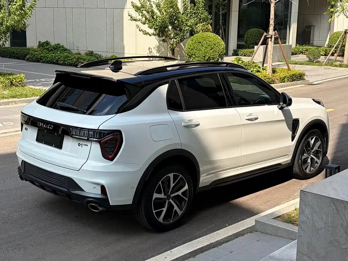 Lynk & Co 01 2021 2.0TD AWD Halo — миниатюра 3