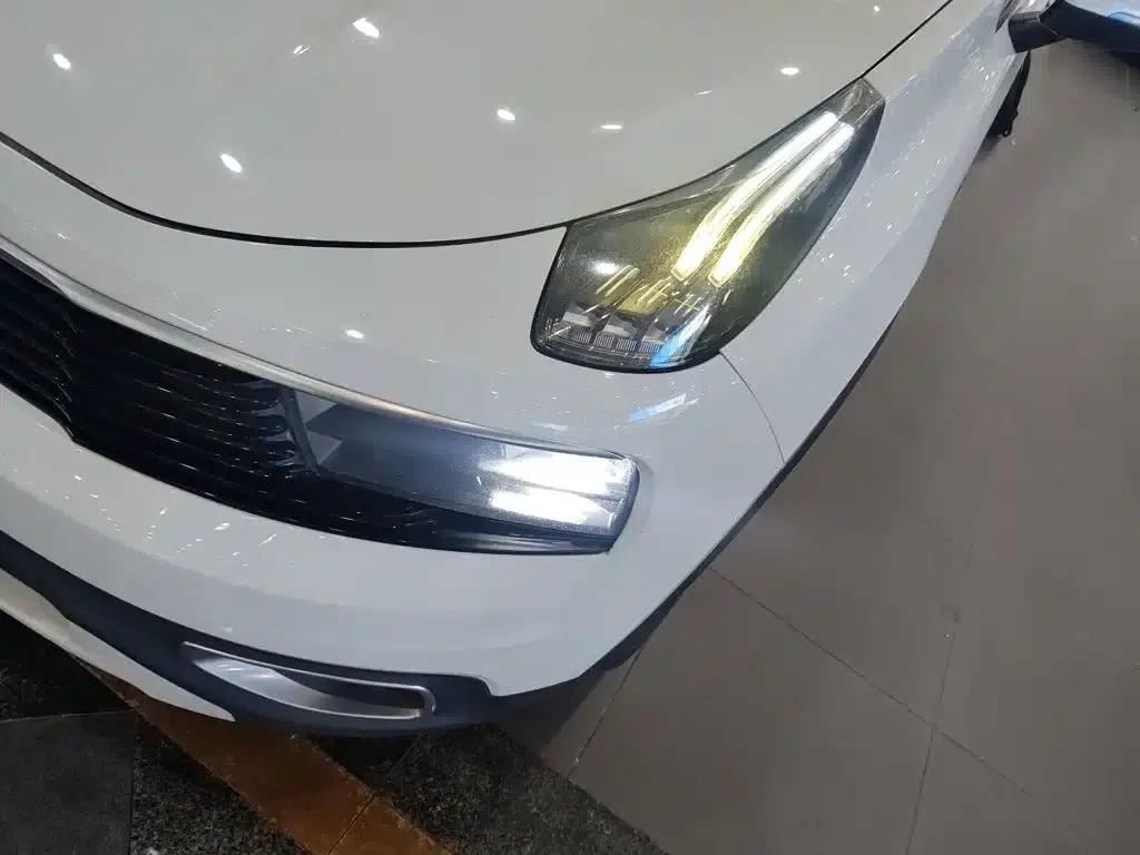 Lynk & Co 01 2017 2.0T 2WD Pro Edition — миниатюра 19