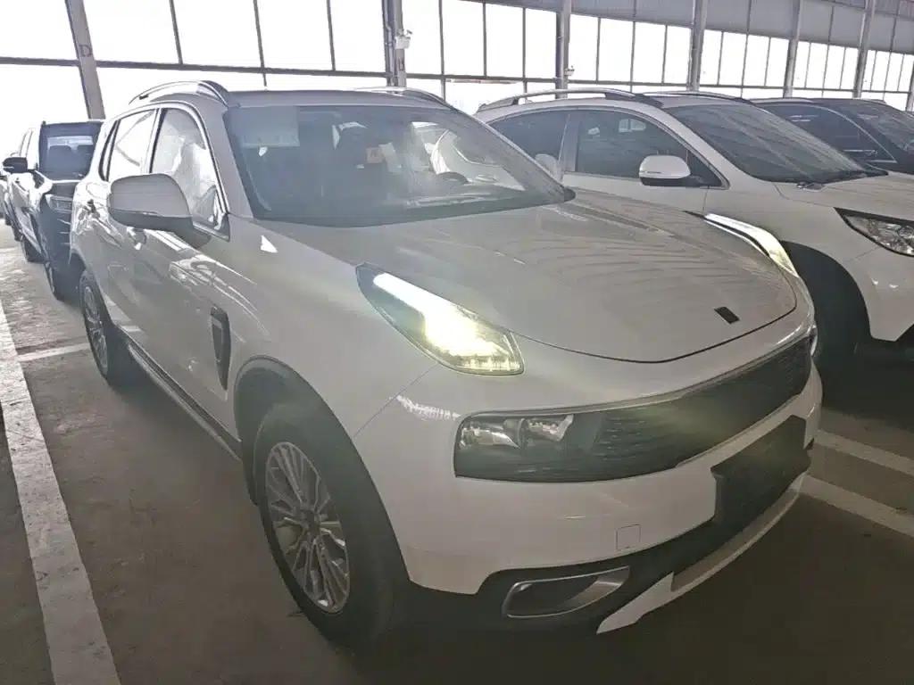 Lynk & Co 01 2017 2.0T Two-Wheel Drive — миниатюра 4