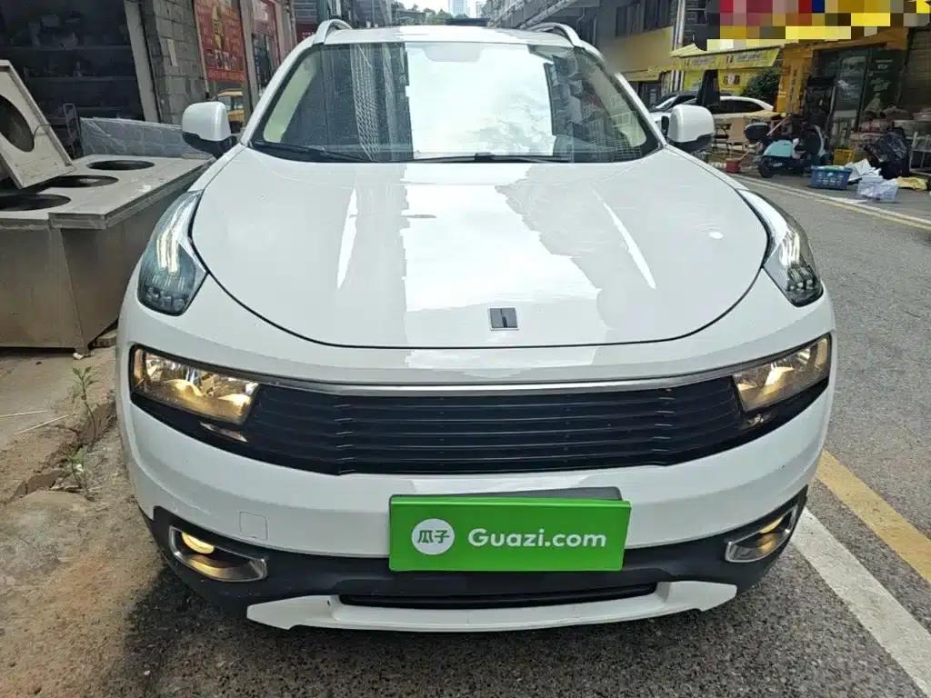Lynk & Co 01 2017 2.0T Two-Wheel Drive — миниатюра 3