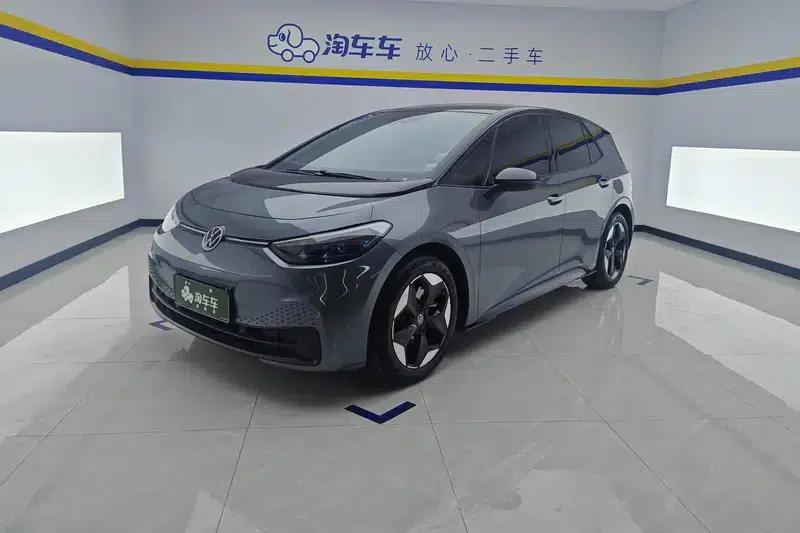 Volkswagen ID.3 2025 Facelift Smart Edition Outstanding Version — миниатюра 1