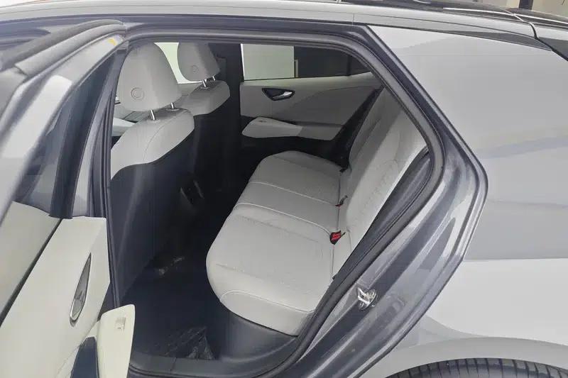 Volkswagen ID.3 2025 Facelift Smart Edition Outstanding Version — миниатюра 16