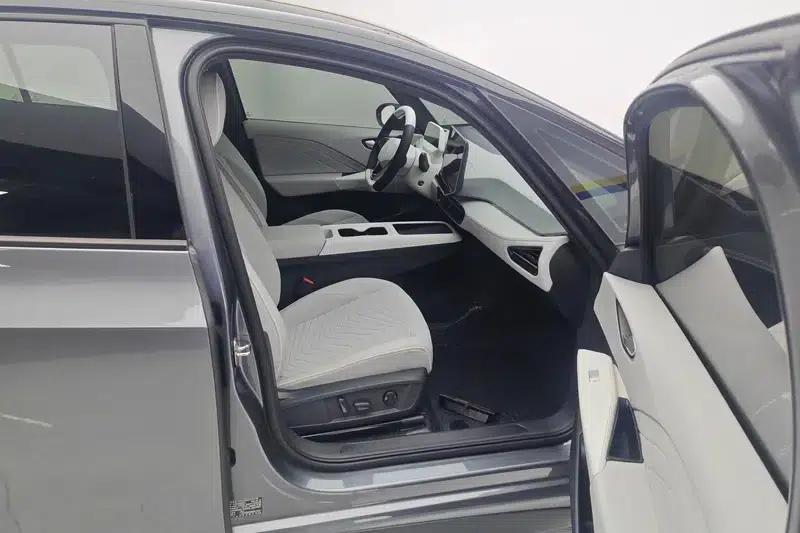 Volkswagen ID.3 2025 Facelift Smart Edition Outstanding Version — миниатюра 17