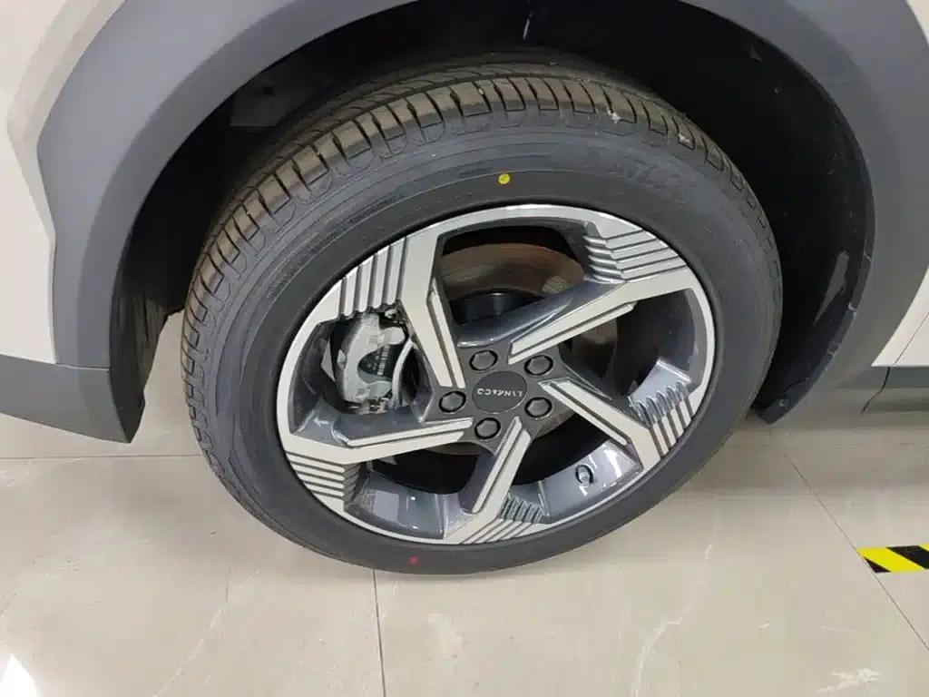 Lynk & Co 06 2025 Renew 1.5T Pro — миниатюра 23