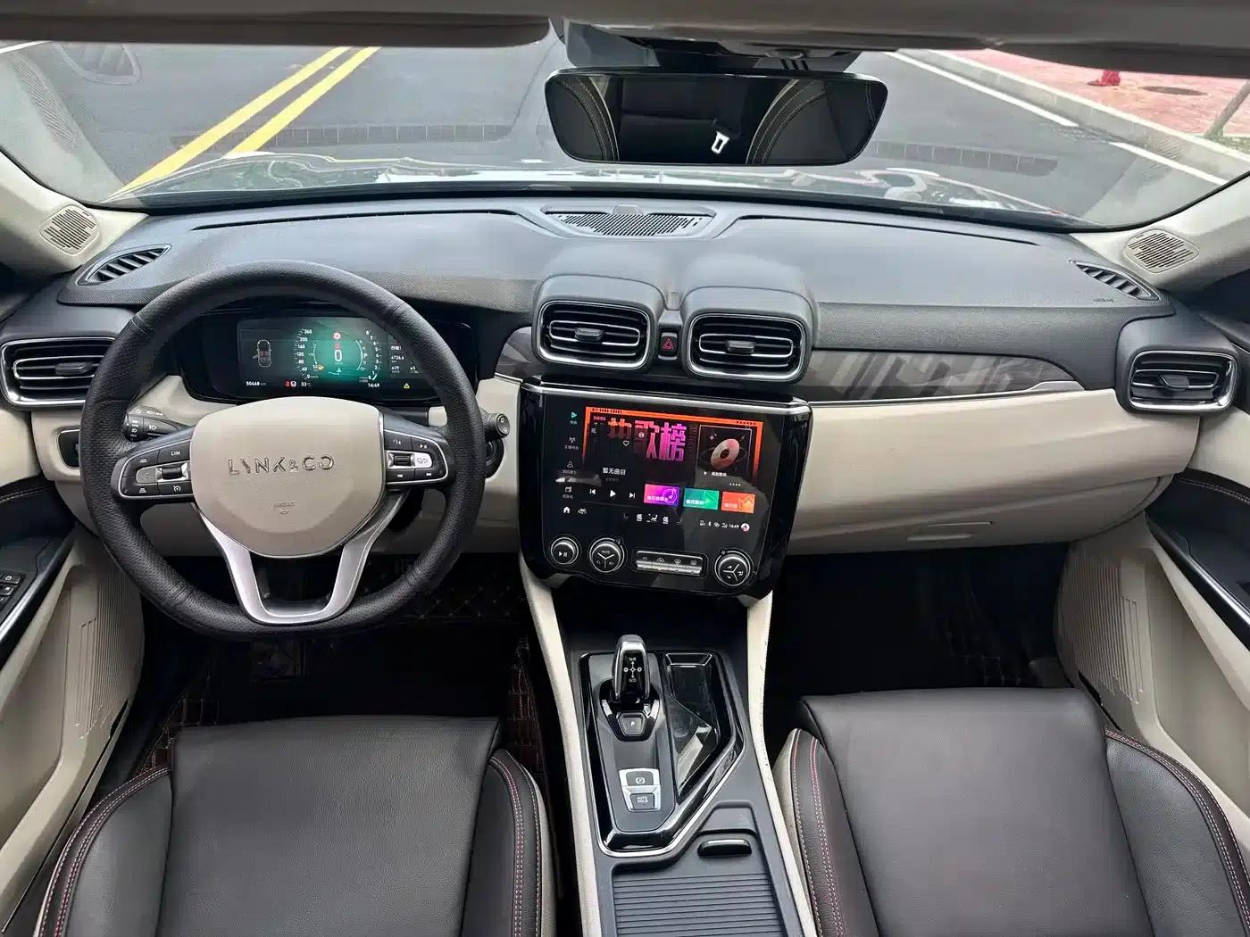 Lynk & Co 02 2019 High-Performance Edition 2.0T Automatic 2WD Pro Version (China VI Emission Standard) — миниатюра 6