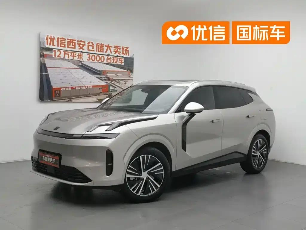 Lynk & Co 08 EM-P 2025 model, 120km long range Halo — миниатюра 1