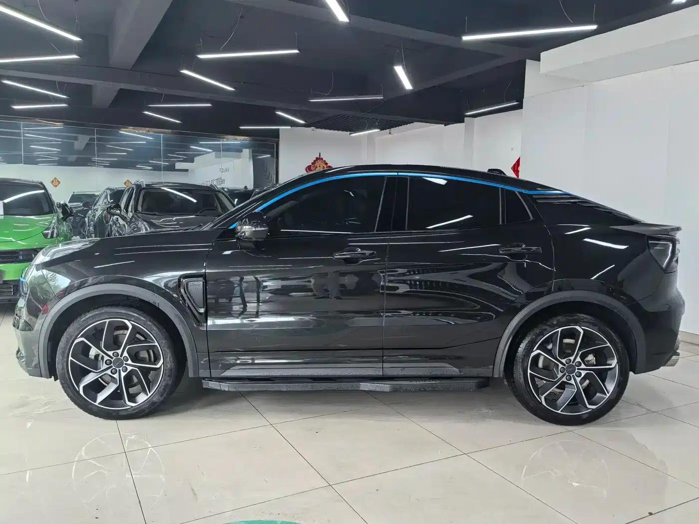 Lynk & Co 05 2022 2.0TD Two-Wheel Drive Halo — миниатюра 6