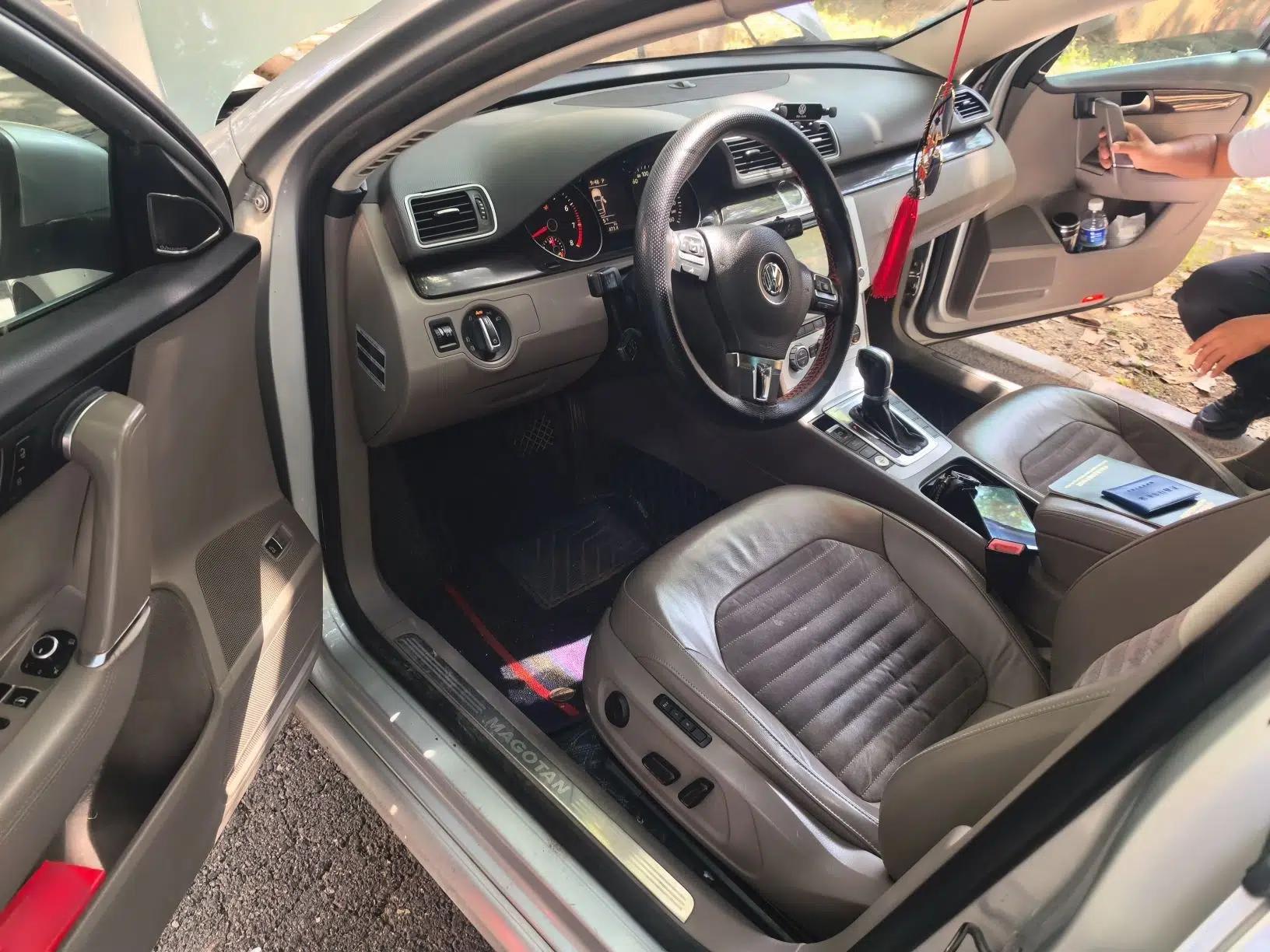 Volkswagen Magotan 2012 2.0 TSI Ultimate Edition — миниатюра 16