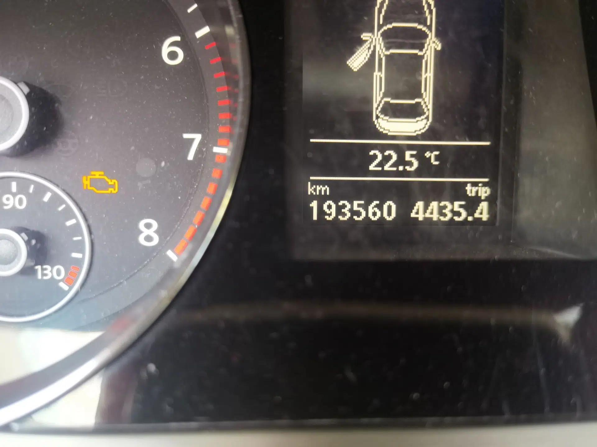 Volkswagen Magotan 2012 1.8TSI Luxury Model — миниатюра 12