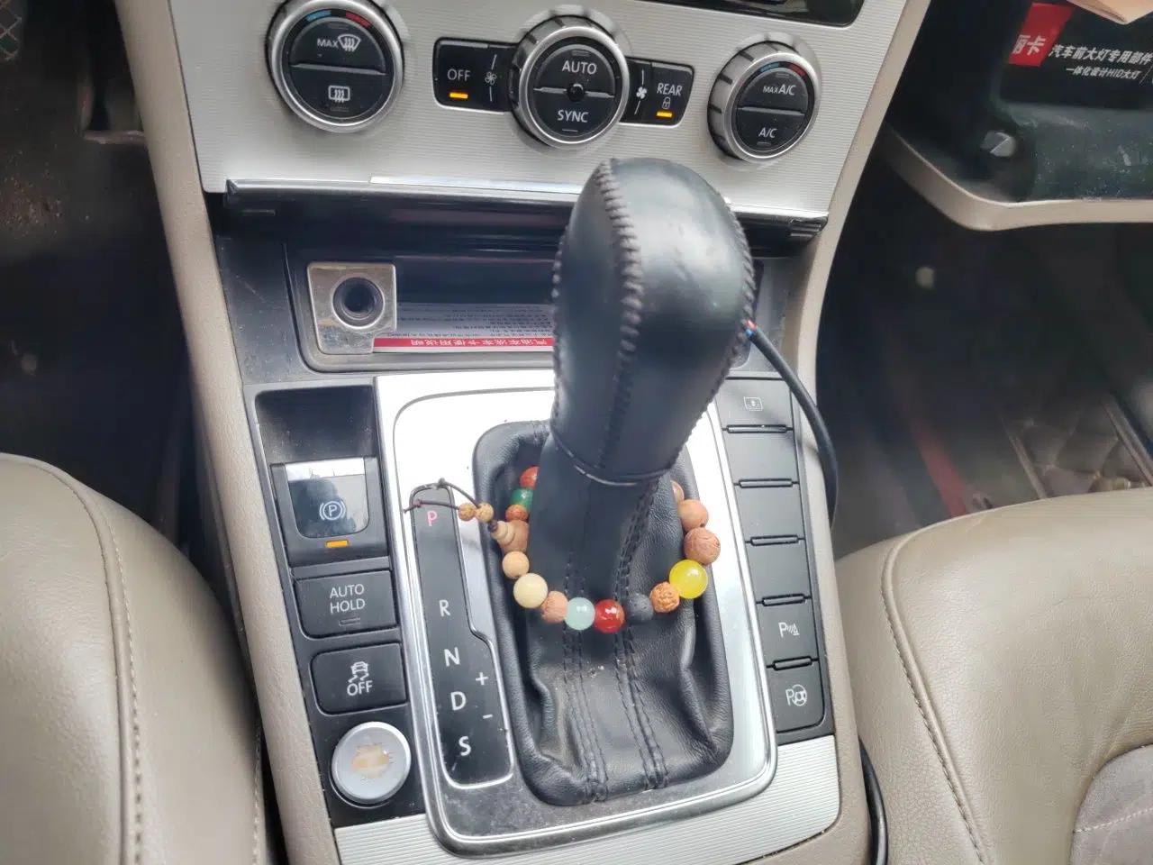 Volkswagen Magotan 2012 1.8TSI Prestige Model — миниатюра 14